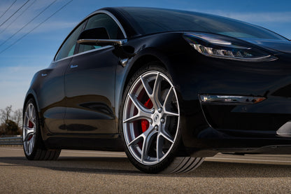 Dinan Hyper Kinetic™ HB003 Wheel 19x8.5 in. +20mm Offset - Silver - Photo - out of package Left