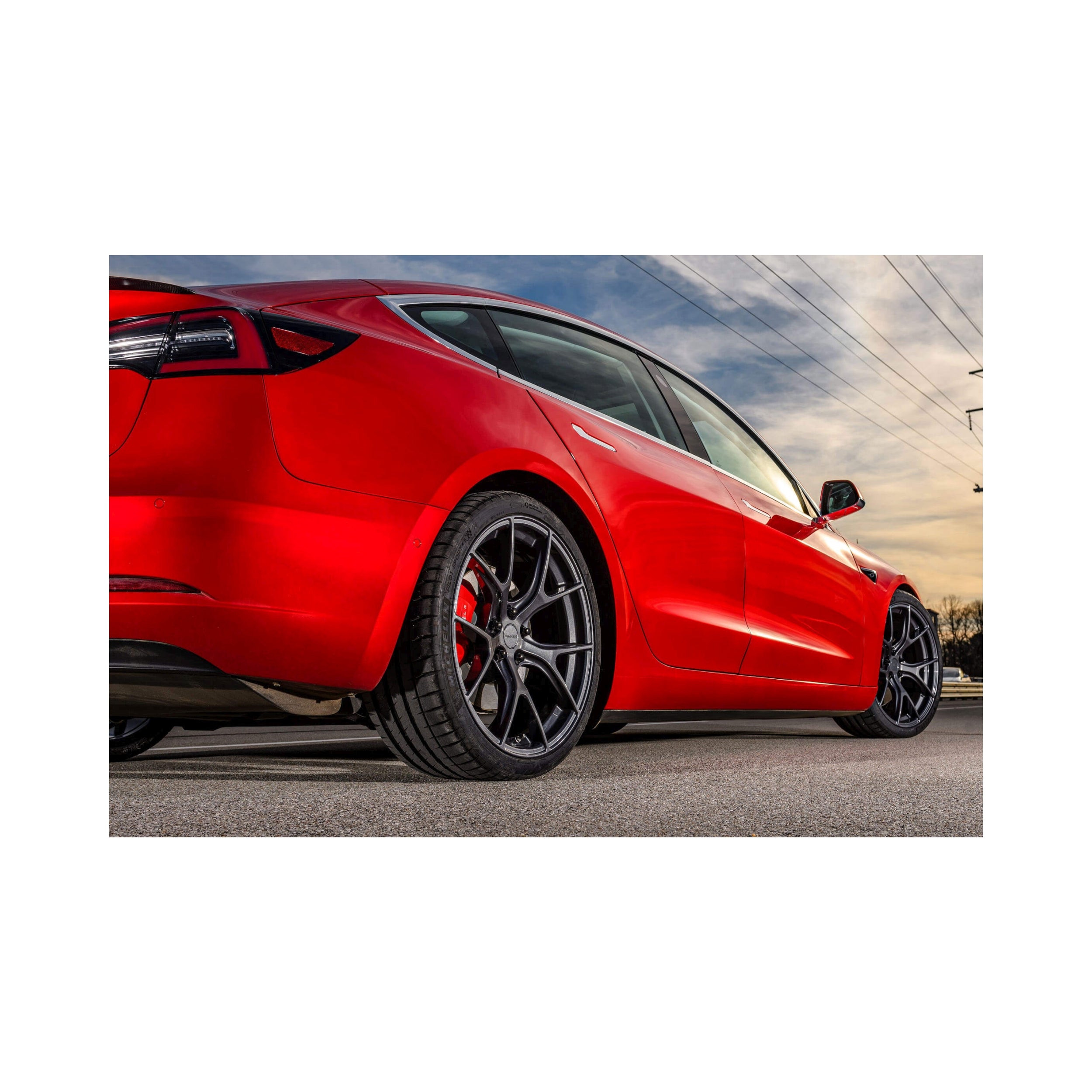 Dinan Hyper Kinetic™ HB003 Wheel 20x8.5 in. +30mm Offset - Anthracite - Photo - out of package User 3
