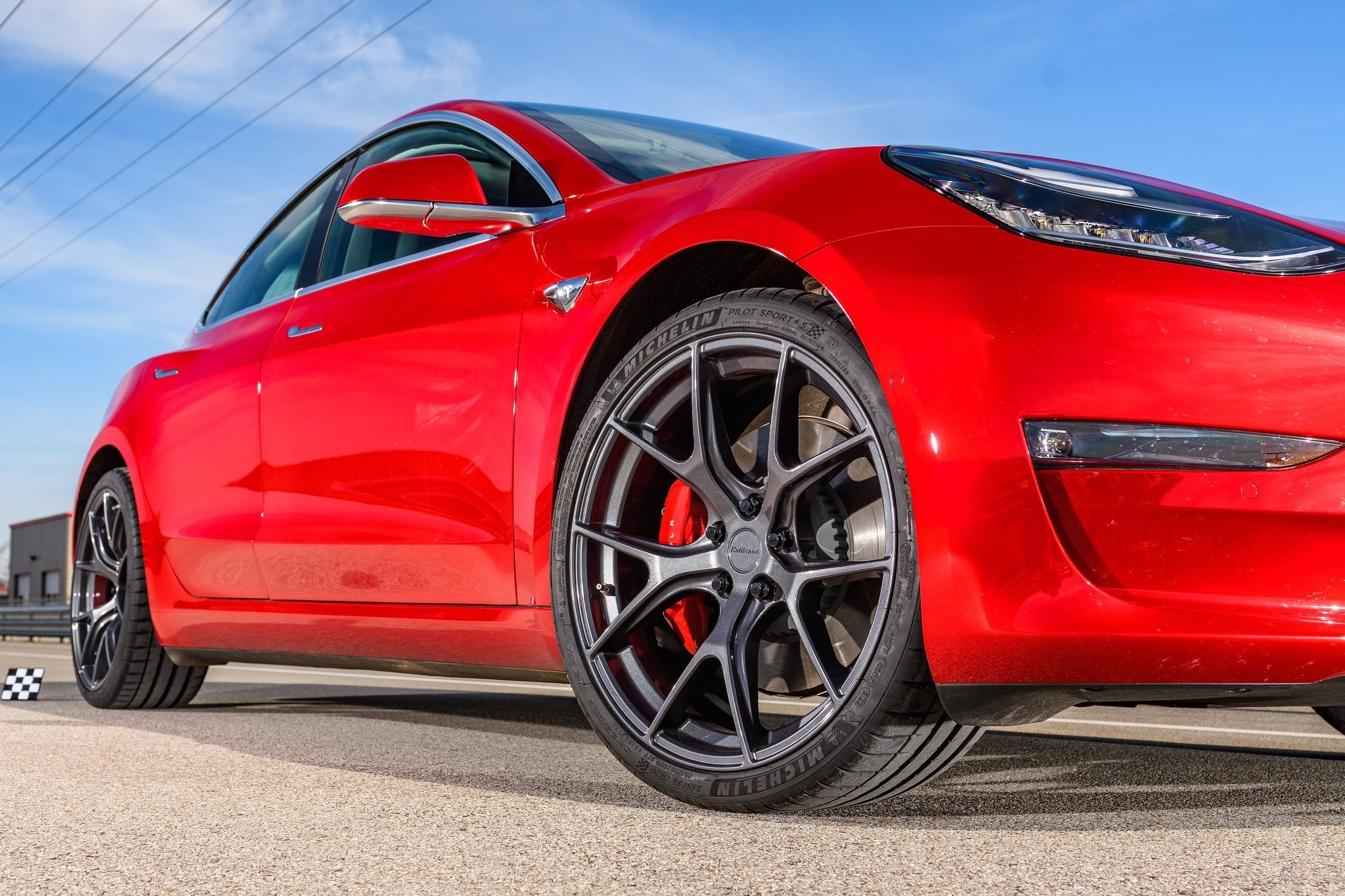 Dinan Hyper Kinetic™ HB003 Wheel 20x8.5 in. +30mm Offset - Anthracite - Photo - out of package Left