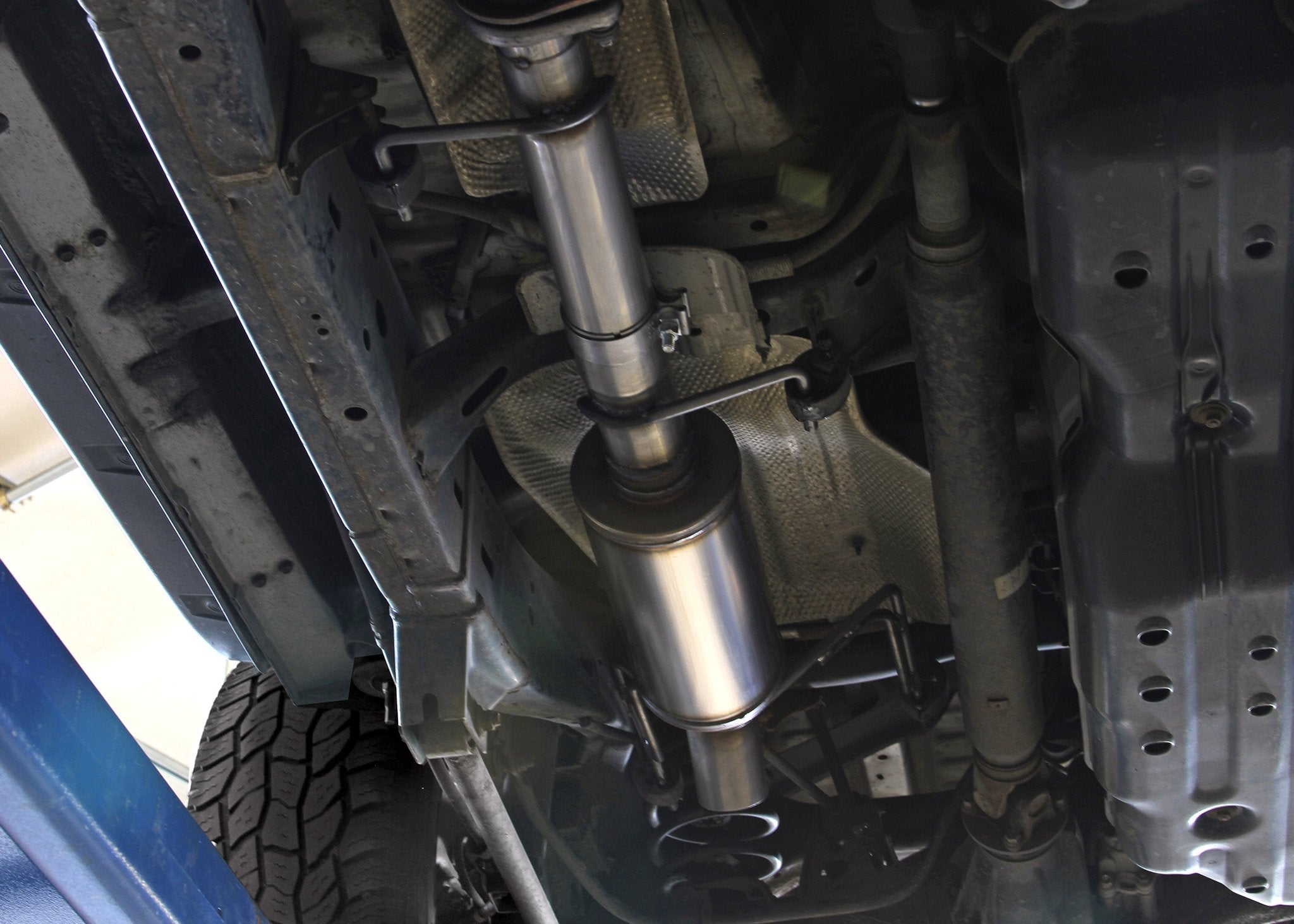 Flowmaster 717984 image 6