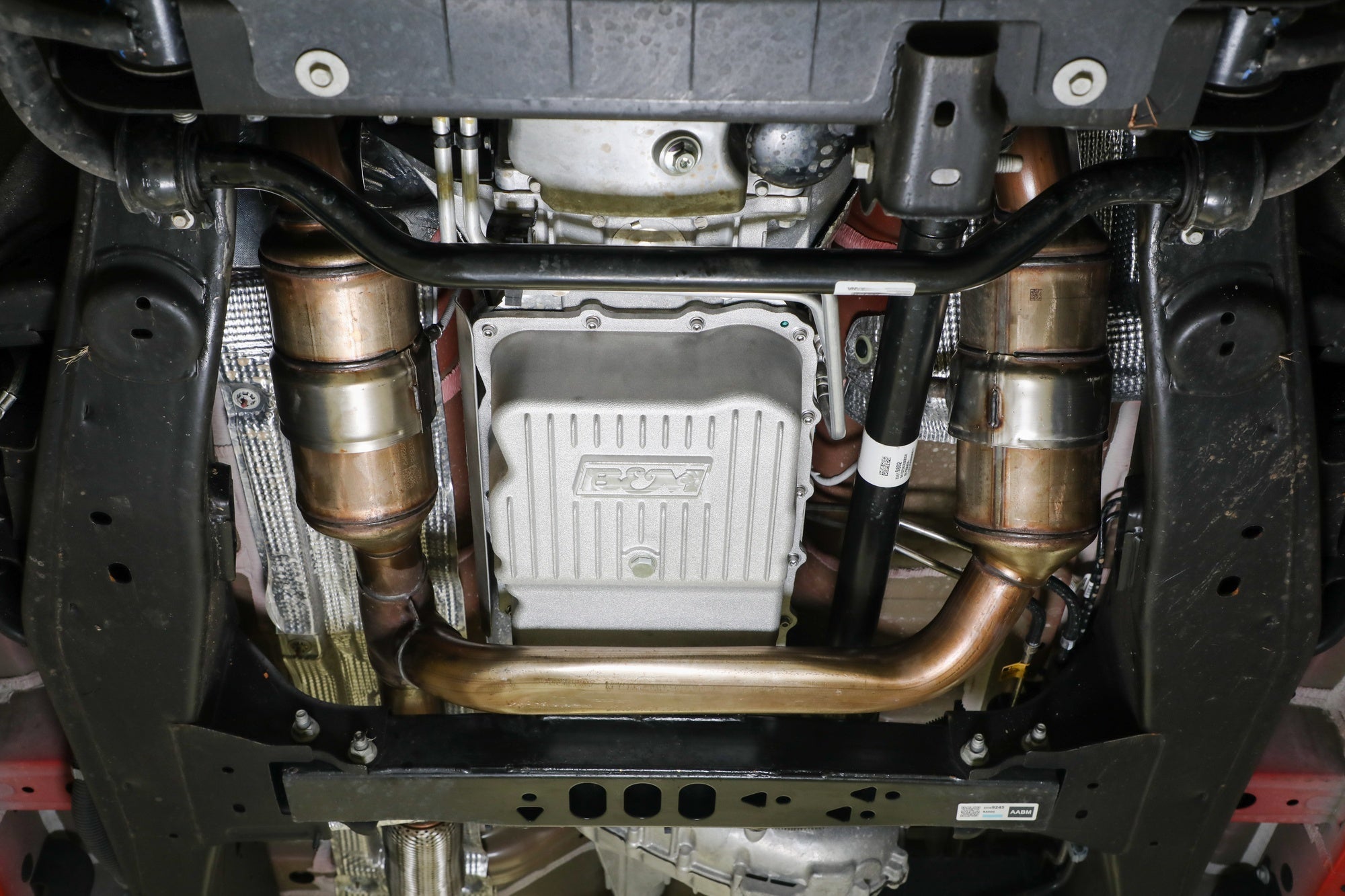 B&M Hi-Tek Heavy-Duty Deep Transmission Pan -  GM 10L80 - Aluminum - Natural - Photo - Close Up User 1