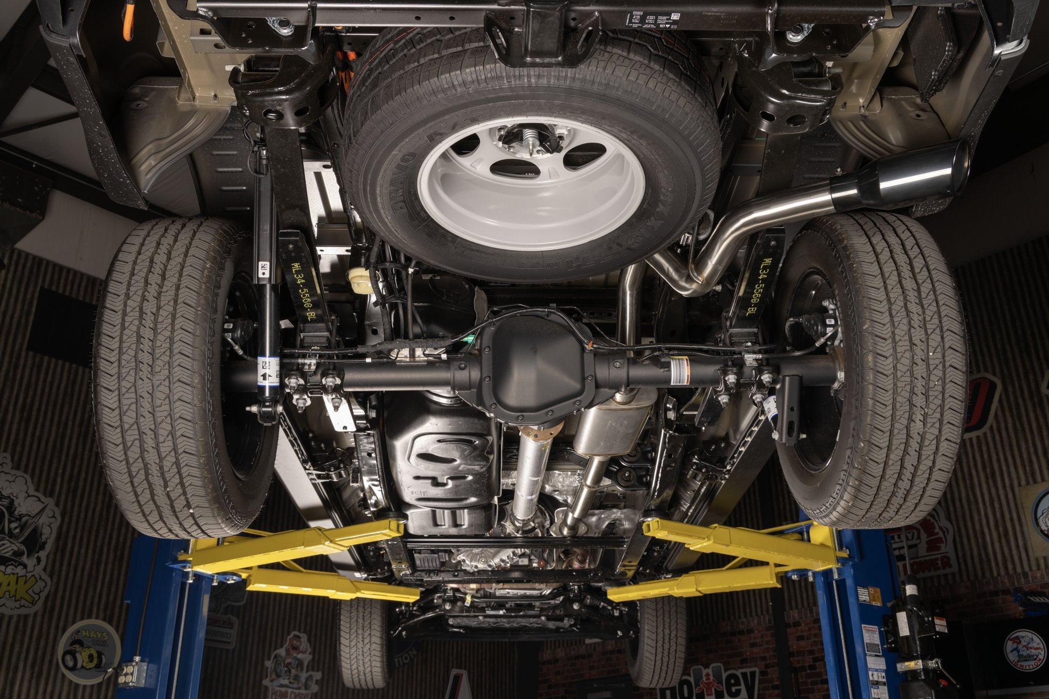 Flowmaster 738115 image 16