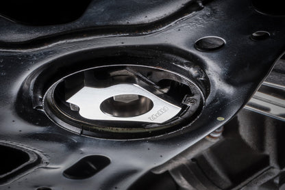 INSERT DE SOUS-CHÂSSIS, MQB, RÉCENT - APR Insert de support de sous-châssis/os de chien en acier inoxydable usiné MQB (V2)